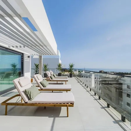 Hotel Duplex Penthouse Rooftop Jacuzzi Terrace Views
