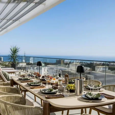 Duplex Penthouse Rooftop Jacuzzi Terrace Views Hotel *