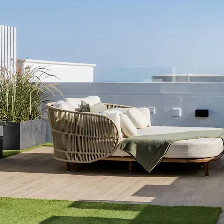 Hotel Duplex Penthouse Rooftop Jacuzzi Terrace Views *