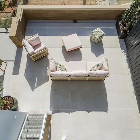 Hotel Duplex Penthouse Rooftop Jacuzzi Terrace Views *