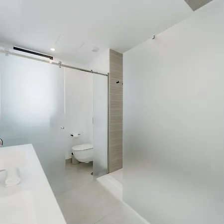Duplex Penthouse Rooftop Jacuzzi Terrace Views