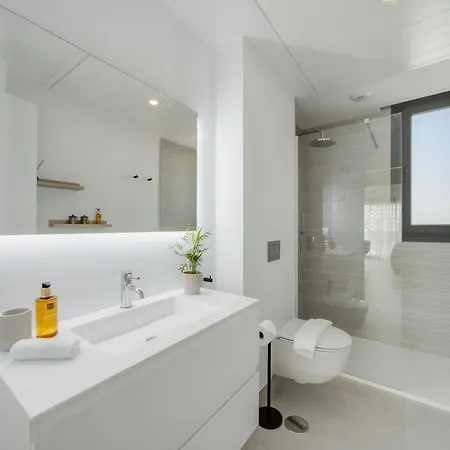 Hotel Duplex Penthouse Rooftop Jacuzzi Terrace Views
