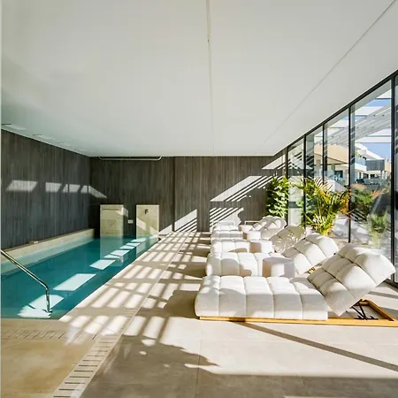 Hotel Duplex Penthouse Rooftop Jacuzzi Terrace Views