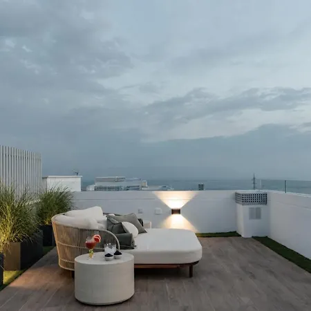 Duplex Penthouse Rooftop Jacuzzi Terrace Views Marbella