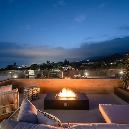 Duplex Penthouse Rooftop Jacuzzi Terrace Views * Marbella