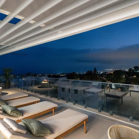 Duplex Penthouse Rooftop Jacuzzi Terrace Views