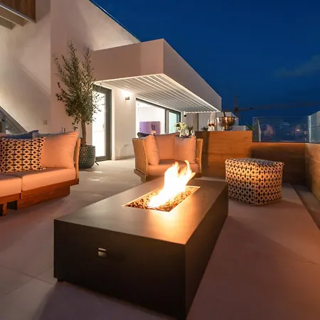 Hotel Duplex Penthouse Rooftop Jacuzzi Terrace Views Marbella