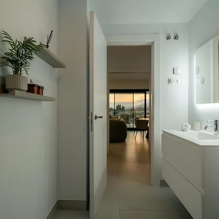 Duplex Penthouse Rooftop Jacuzzi Terrace Views Hotel