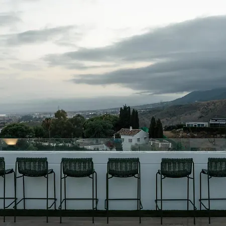 Duplex Penthouse Rooftop Jacuzzi Terrace Views Hotel Marbella