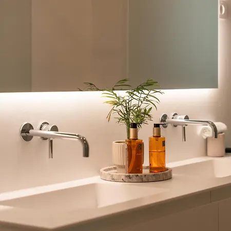Duplex Penthouse Rooftop Jacuzzi Terrace Views Hotel Marbella