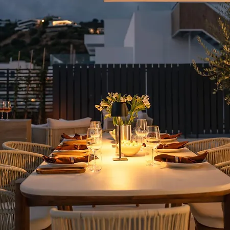 Hotel Duplex Penthouse Rooftop Jacuzzi Terrace Views *