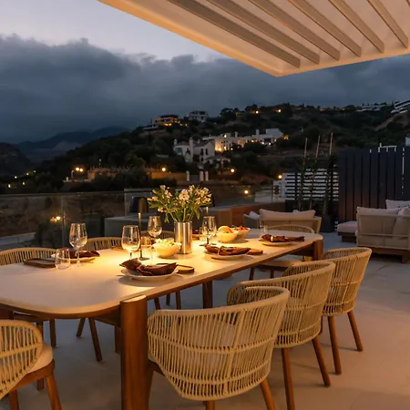 Duplex Penthouse Rooftop Jacuzzi Terrace Views Hotel *